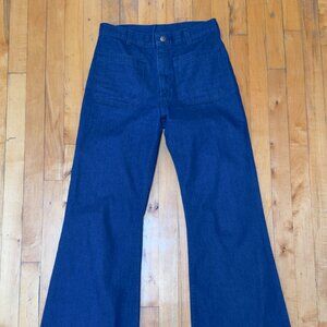 Vintage 1970's US Navy Issued Bell Bottom Jeans (31x32) (NOS)